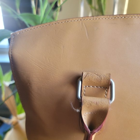 Lodis Audrey Leather Briefcase Shoulder bag Tan with red - Picture 12 of 16